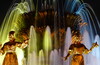 Гости ВДНХ станут авторами световых инсталляций на фонтанах и павильоне №1 «Центральный»