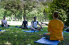 утренняя йога в парке 850 лет